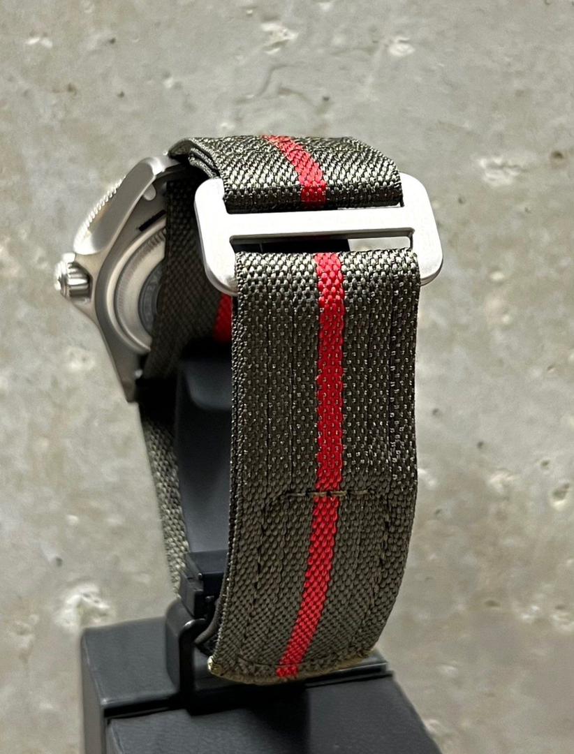 WhatsApp-Image-2025-11-10-at-1.28.31-PM-1.jpeg Tudor Pelagos FXD | 25717N | NEUF/Ensemble complet | 7/25 | Titane |