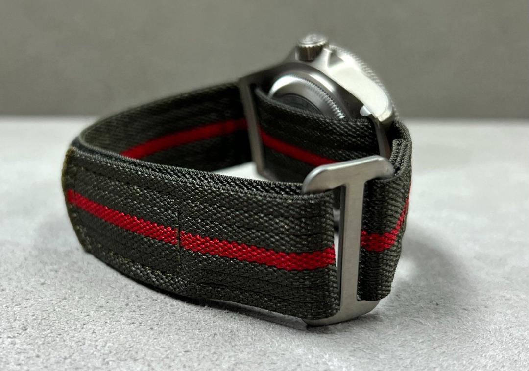 WhatsApp-Image-2025-11-10-at-1.28.34-PM-1.jpeg Tudor Pelagos FXD | 25717N | NEUF/Ensemble complet | 7/25 | Titane |