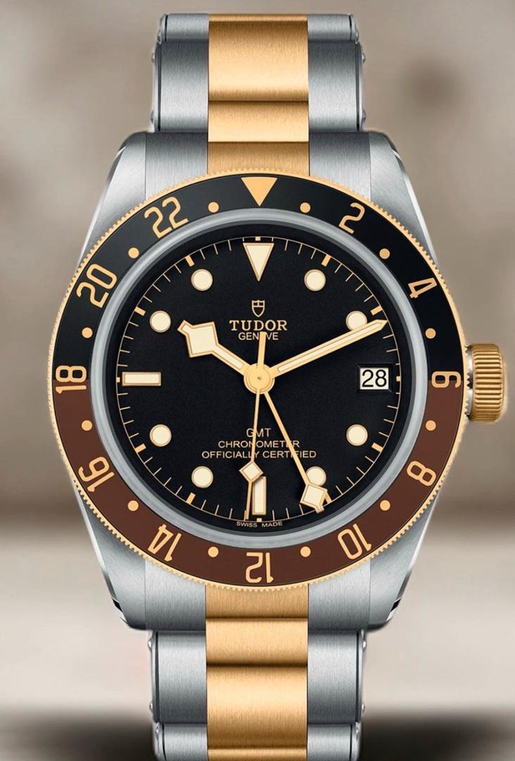WhatsApp-Image-2025-11-26-at-1.21.30-PM.jpeg Tudor Black Bay GMT S&G (filiale Rolex) - Garantie constructeur jusqu'en 2027