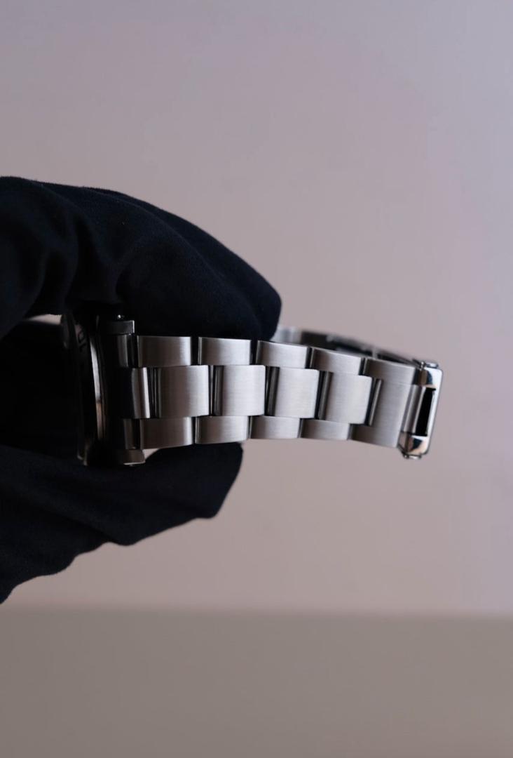 Rolex Explorer II 16570 Polar K-Series