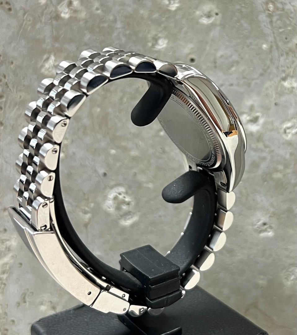 WhatsApp-Image-2025-11-30-at-10.10.08-AM.jpeg Tudor Black Bay 31 mm | NEUVE/Ensemble complet |