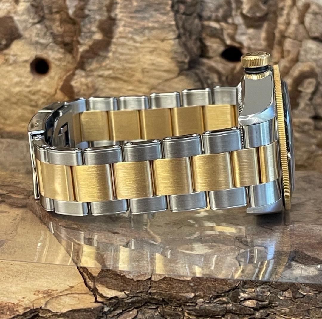 Tudor - Black Bay Acier/Or jaune - Coffret complet 2018 - Réf. 79733N