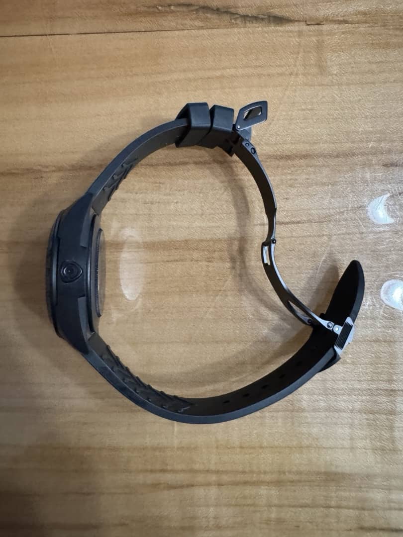 Montre TUDOR Fastrider Blackshield 42 mm Chronographe , sans traces d'usure, boîte et papiers inclus.