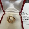 Bague authentique Cartier en or Trinity et diamants, taille 4 1/4, excellent état