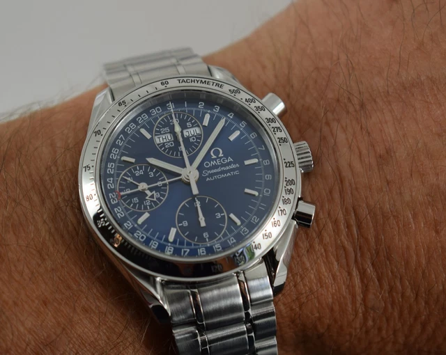 omega-speedmaster-triple-date-35238000-papers-generic-box-3.webp Omega Speedmaster Triple Date 3523.80.00, papiers, boîte générique, 1 an, GTE, 2003