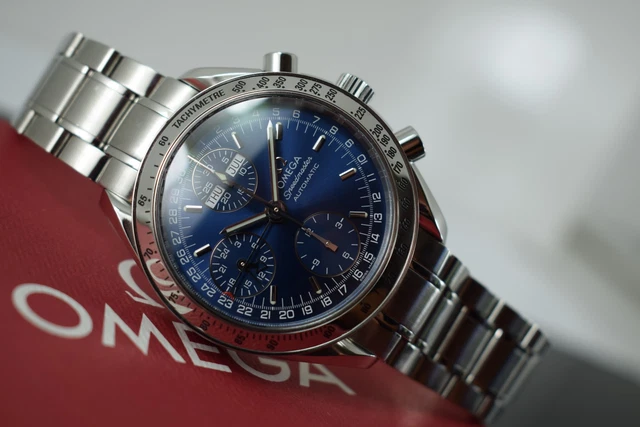 omega-speedmaster-triple-date-35238000-papers-generic-box-6.webp Omega Speedmaster Triple Date 3523.80.00, papiers, boîte générique, 1 an, GTE, 2003