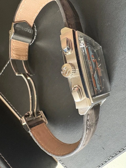 tag-heuer-watches-for-men-Monaco-CAW2113-4.webp Montres Tag Heuer pour hommes Monaco CAW2113