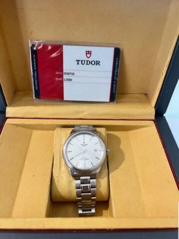 Tudor - style - 12500 - homme - 2022